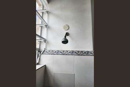 Apartamento para alugar com 68m², 2 quartos e sem vagaBanheiro 