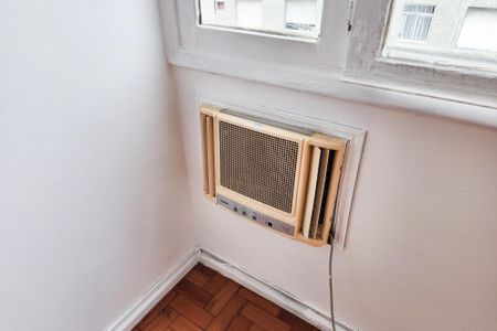 Sala  de apartamento para alugar com 2 quartos, 68m² em Botafogo, Rio de Janeiro