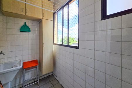 Apartamento à venda com 58m², 2 quartos e 1 vagaÁrea de Serviço