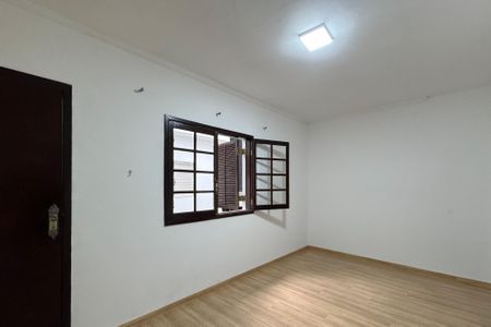 Casa para alugar com 180m², 4 quartos e 1 vagaSuíte 1