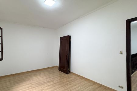 Casa para alugar com 180m², 4 quartos e 1 vagaSuíte 1
