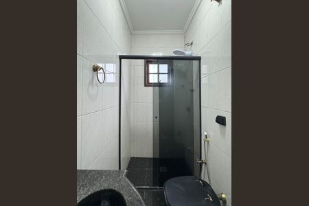 Casa para alugar com 180m², 4 quartos e 1 vagaBanheiro - Suíte 2