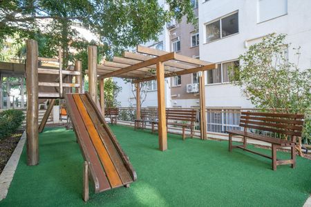 Apartamento à venda com 71m², 3 quartos e 1 vaga Apartamento à venda com 71m², 3 quartos e 1 vagaÁrea comum - Playground