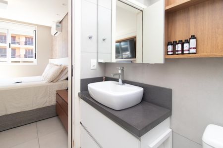 Apartamento à venda com 71m², 3 quartos e 1 vaga Apartamento à venda com 71m², 3 quartos e 1 vagaBanheiro