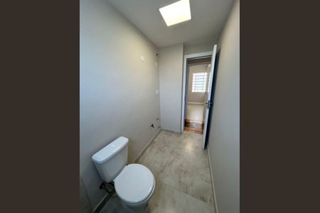 Apartamento para alugar com 130m², 3 quartos e 1 vagaBanheiro 2