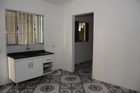 Casa para alugar com 1 quarto, 40m² em Parque Independencia, Embu das Artes