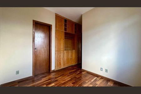 Apartamento à venda com 163m², 3 quartos e 2 vagasQuarto 