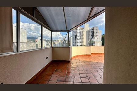 Apartamento à venda com 163m², 3 quartos e 2 vagasTerraço 