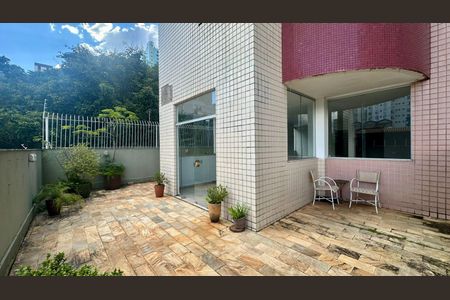 Apartamento à venda com 163m², 3 quartos e 2 vagasÁrea comum 