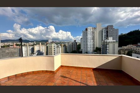 Apartamento à venda com 163m², 3 quartos e 2 vagasTerraço 