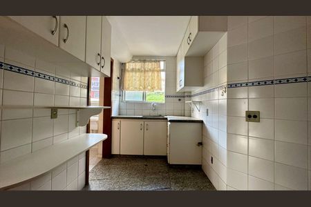 Apartamento à venda com 163m², 3 quartos e 2 vagasCozinha 