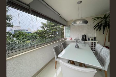Apartamento à venda com 211m², 4 quartos e 2 vagasFoto 10