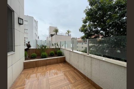 Apartamento à venda com 211m², 4 quartos e 2 vagasFoto 06