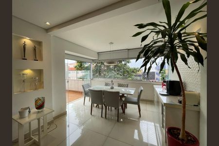 Apartamento à venda com 211m², 4 quartos e 2 vagasFoto 33