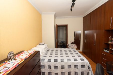 Apartamento à venda com 165m², 3 quartos e 2 vagasSuíte 1