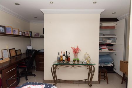 Apartamento à venda com 165m², 3 quartos e 2 vagasCobertura - Escritório