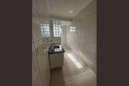 Apartamento à venda com 45m², 1 quarto e 1 vagaFoto 01