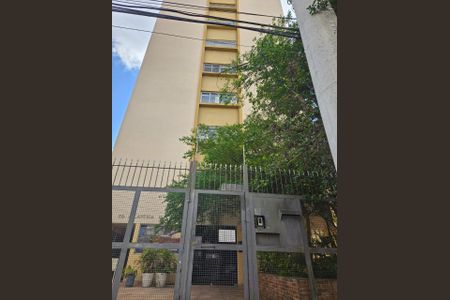 Apartamento à venda com 45m², 1 quarto e 1 vagaFoto 01