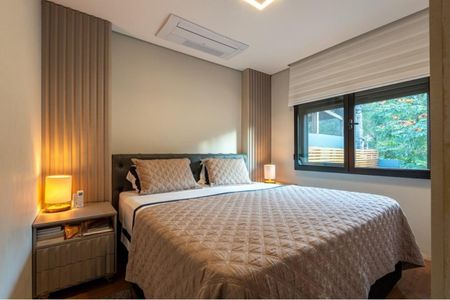 Foto 02 de casa à venda com 3 quartos, 381m² em Planalto Paulista, São Paulo