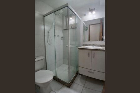 Banheiro de apartamento para alugar com 3 quartos, 89m² em Vaz Lobo, Rio de Janeiro