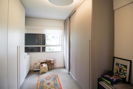 Apartamento à venda com 125m², 2 quartos e 1 vagaQuarto 2