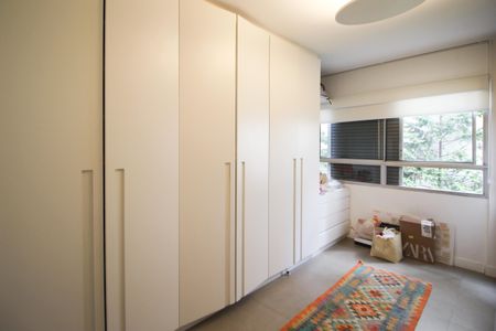 Apartamento à venda com 125m², 2 quartos e 1 vagaQuarto 2