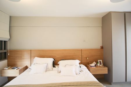 Apartamento à venda com 125m², 2 quartos e 1 vagaSuíte 