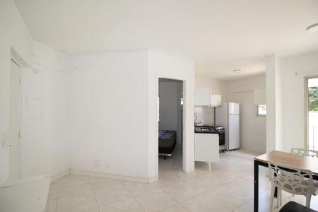 Sala de apartamento para alugar com 1 quarto, 35m² em Indianópolis, São Paulo