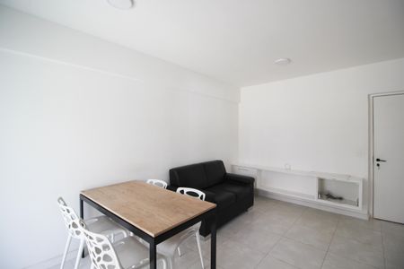 Sala de apartamento para alugar com 1 quarto, 35m² em Indianópolis, São Paulo