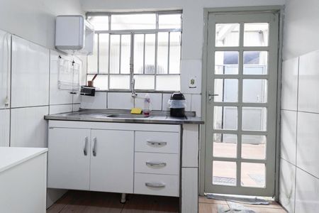 Casa para alugar com 85m², 2 quartos e 1 vaga Casa para alugar com 85m², 2 quartos e 1 vagaCozinha