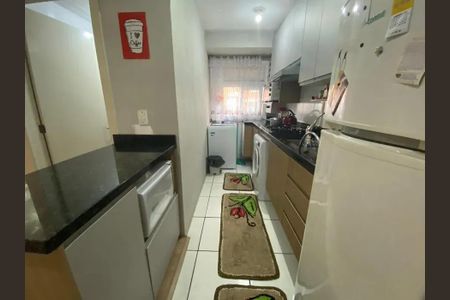 Cozinha de apartamento para alugar com 2 quartos, 47m² em Restinga, Porto Alegre