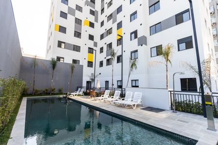 Apartamento para alugar com 34m², 1 quarto e sem vagaPiscina