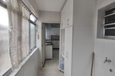 Apartamento para alugar com 74m², 2 quartos e 2 vagasÁrea de Serviço
