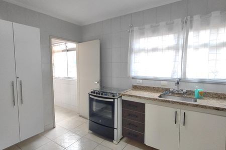Apartamento para alugar com 74m², 2 quartos e 2 vagasCozinha