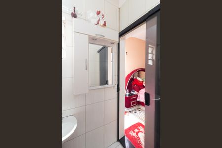 Casa à venda com 250m², 3 quartos e 6 vagasBanheiro da Suíte 2