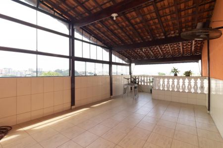 Casa à venda com 250m², 3 quartos e 6 vagasÁrea gourmet