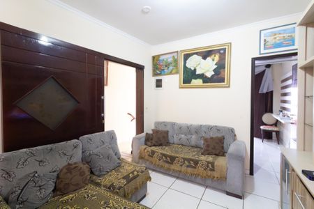 Sala de casa à venda com 3 quartos, 250m² em Vila Rosaria, São Paulo