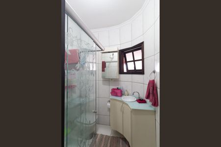 Casa à venda com 250m², 3 quartos e 6 vagasBanheiro da Suíte 1