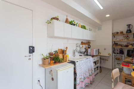 Apartamento para alugar com 34m², 2 quartos e sem vagaCozinha e Área de Serviço