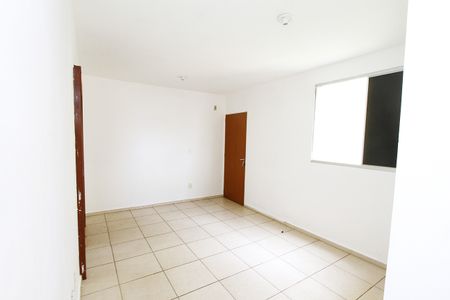 Sala de apartamento para alugar com 3 quartos, 70m² em Palmares, Belo Horizonte
