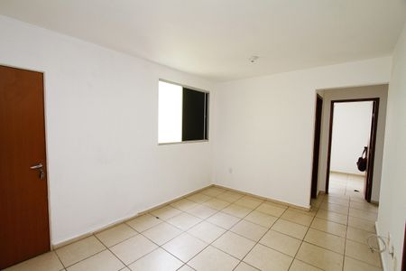 Sala de apartamento para alugar com 3 quartos, 70m² em Palmares, Belo Horizonte