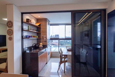 Apartamento à venda com 142m², 3 quartos e 4 vagasVaranda gourmet