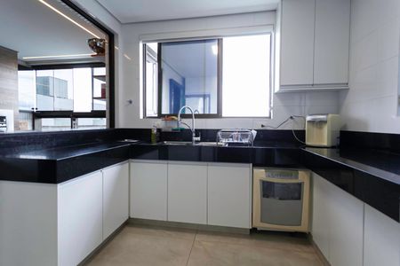 Apartamento à venda com 142m², 3 quartos e 4 vagasCozinha