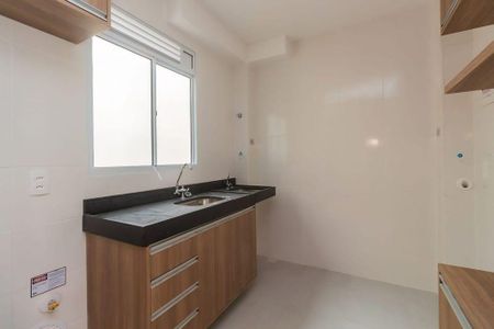 Cozinha de apartamento para alugar com 2 quartos, 52m² em Restinga, Porto Alegre