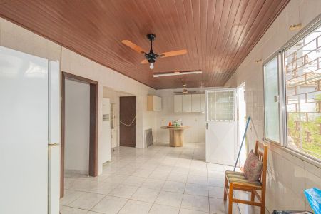 Casa para alugar com 80m², 2 quartos e 1 vagaCozinha