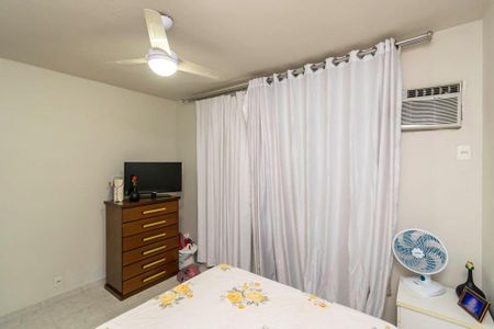 Apartamento à venda com 90m², 2 quartos e 1 vaga Apartamento à venda com 90m², 2 quartos e 1 vagaQuarto 1