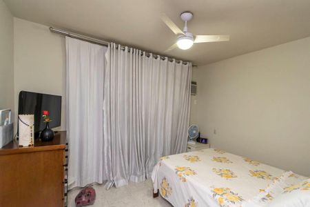 Quarto 1 de apartamento para alugar com 2 quartos, 90m² em Irajá, Rio de Janeiro
