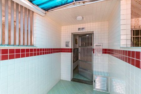 Apartamento à venda com 90m², 2 quartos e 1 vaga Apartamento à venda com 90m², 2 quartos e 1 vagaÁrea comum - Hall da entrada