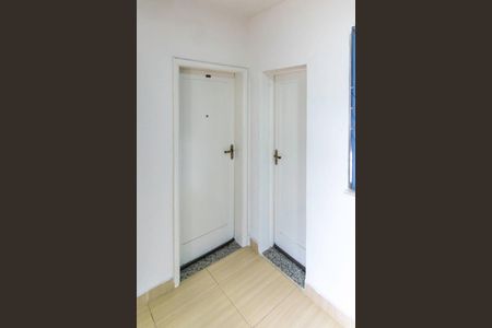 Apartamento à venda com 90m², 2 quartos e 1 vaga Apartamento à venda com 90m², 2 quartos e 1 vagaÁrea comum - Entradas do imóvel