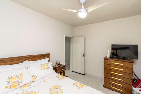 Quarto 1 de apartamento para alugar com 2 quartos, 90m² em Irajá, Rio de Janeiro